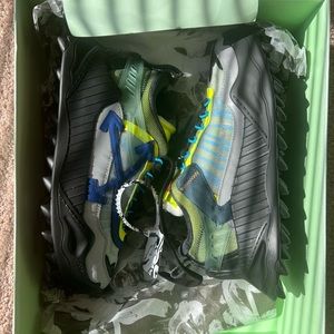 Off-White ODSY 1000 EU 40 US 7 brand new with box, never worn